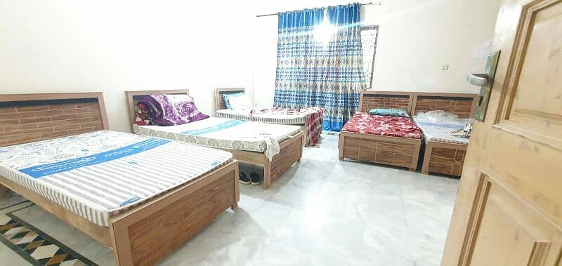 new luxury living boy and girls hostel. . . . i/8 2