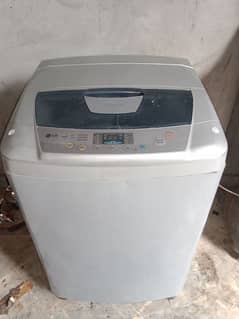 03067680957 LG  Fully automatic Machine , Working Condition Guaranteed