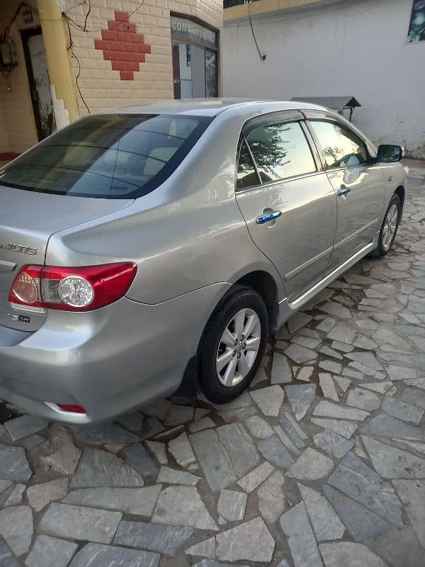 Toyota Corolla Altis 2011 0