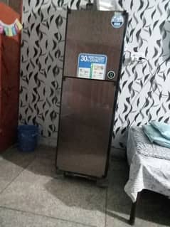 Dawlance refrigerator in mint condition only one year used