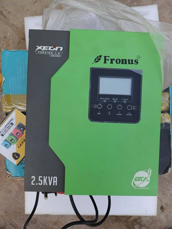 Fronus inverter 2.5KW 4