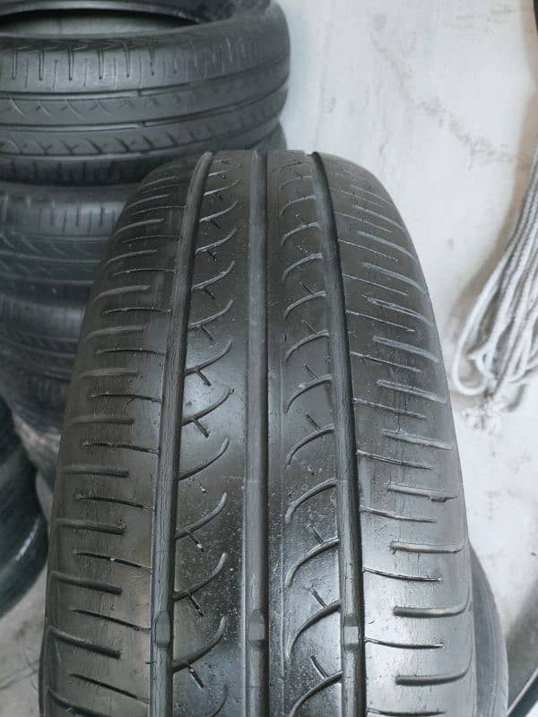 195/65R15 Yokohama Bluearth 4 Tyres Set In Very Good Condition 1