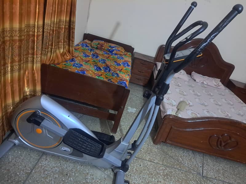 Slimline Elliptical in mint Condition 3