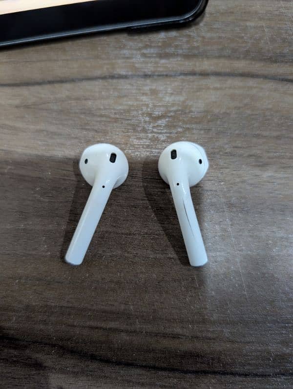 Airpods 2 1