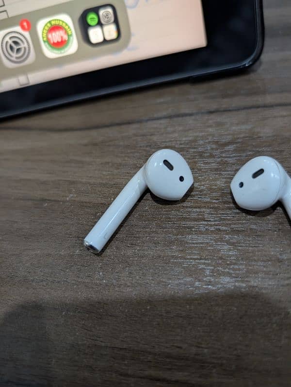 Airpods 2 5