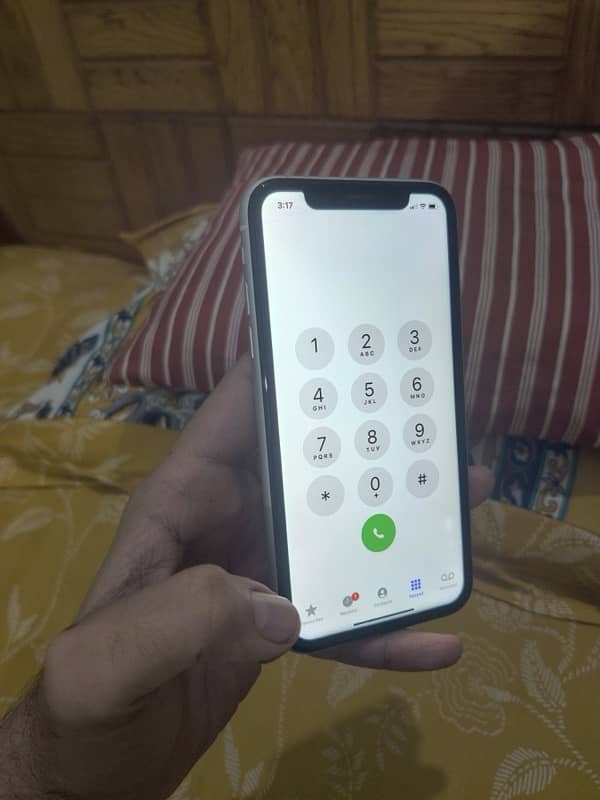 IPhone XR 128gb Factory unlocke PUBG lover 11