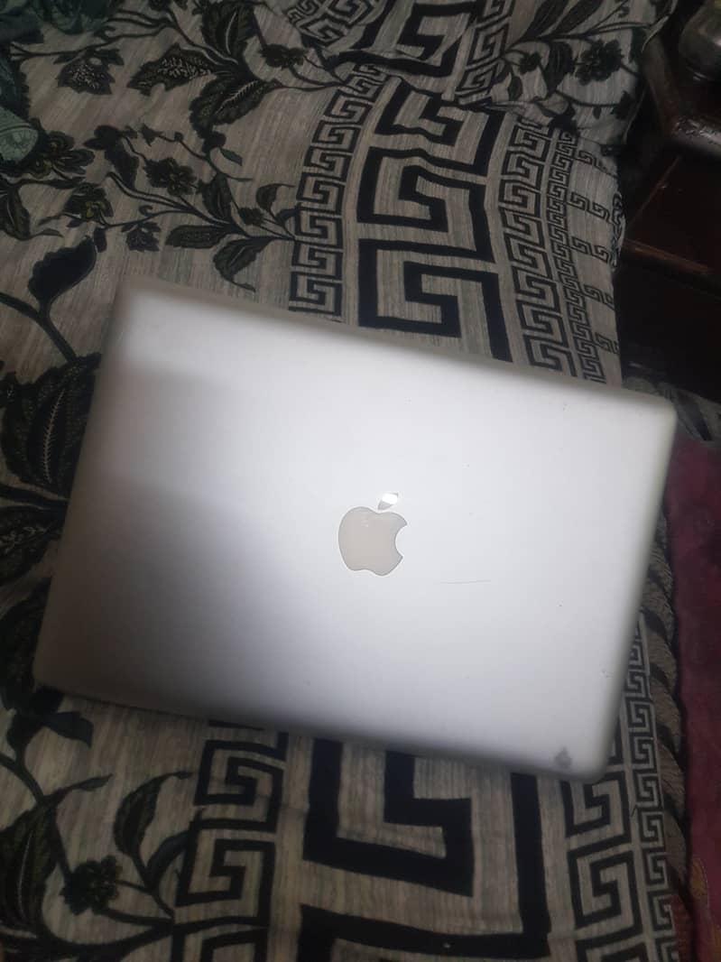 Macbook pro 2010 7