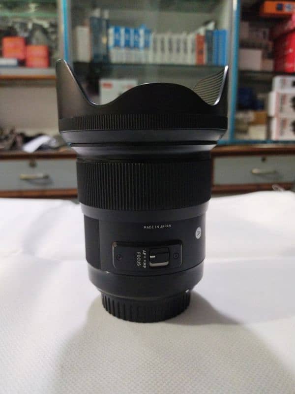 Sigma 24mm f/1.4 Fullframe Lens (Canon) 2