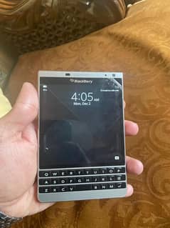 blackberry passport silver edition