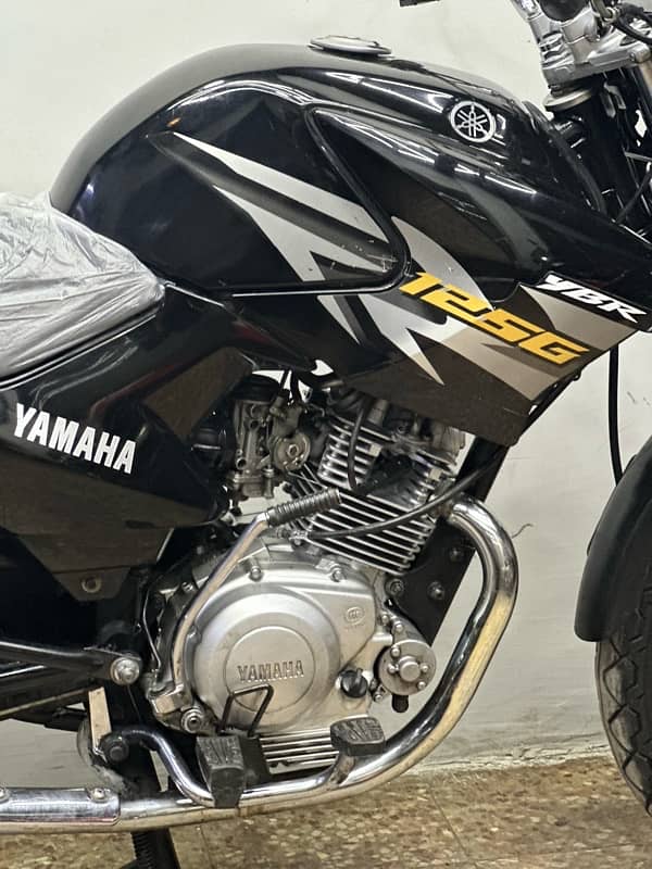 yamaha ybr125g 2018 ( japniess model ) 3