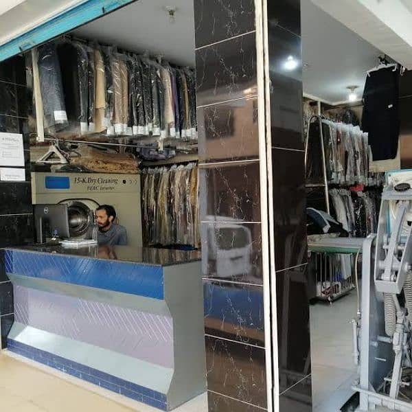 Dryclean Shop k liye bandy ki zrurat ha 0