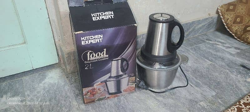 Kitchen Expert 2L meat chopper used like new 1