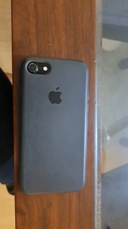 Iphone 7 PTA aprroved 128 GB 0