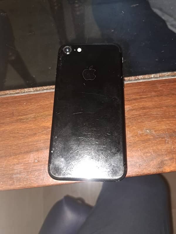 Iphone 7 PTA aprroved 128 GB 2