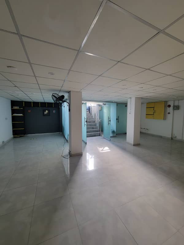 4 marla plaza for rent seventh floor with basment near GiGA mall 3