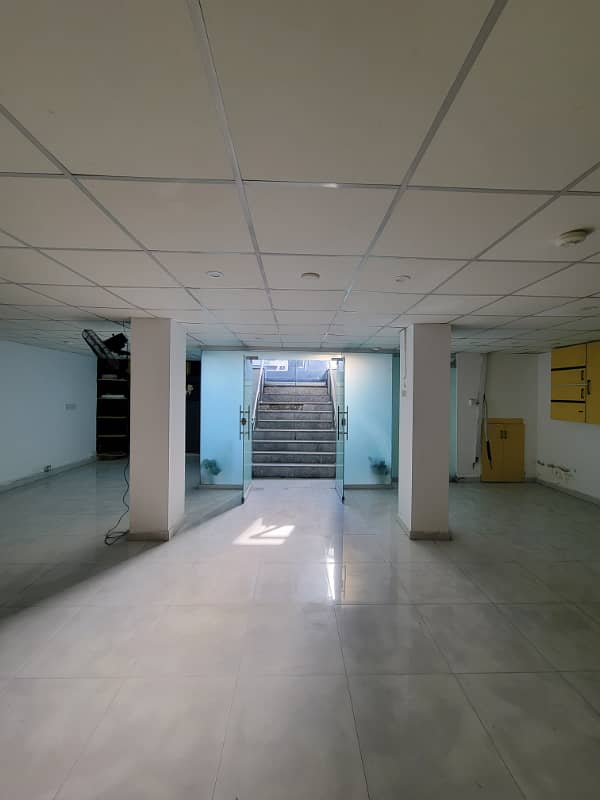 4 marla plaza for rent seventh floor with basment near GiGA mall 4