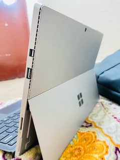 Microsoft Surface1724  256Gb