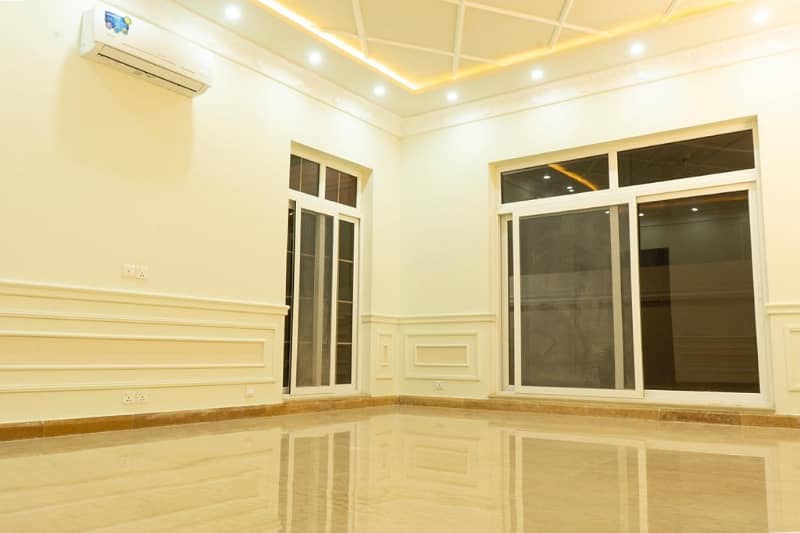 One Kanal Brand New Bungalow With Full Basement For Rent 8