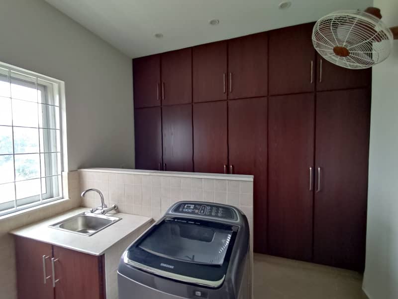 One Kanal Semi Furnished House Available On Rent Close To The Raya Phase 06 9