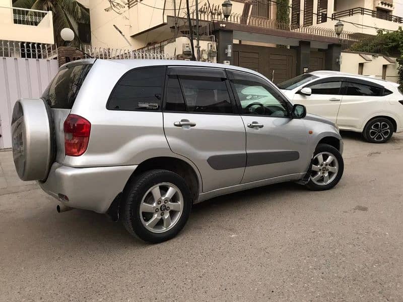 Toyota Rav4 2003,2006 7