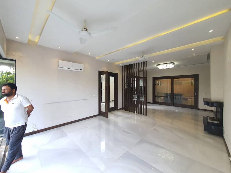 One Kanal Lightly Used House Available On Rent At Hot Location Of DHA Phase 05 15