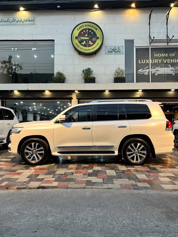 Toyota Land Cruiser Zx 2016 4