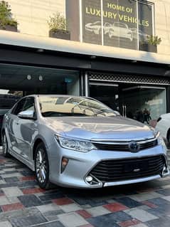 Toyota Camry 2016