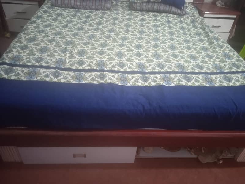 Bedset for sale urgent 3