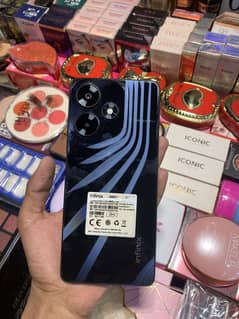 Infinix hot 30.8/128