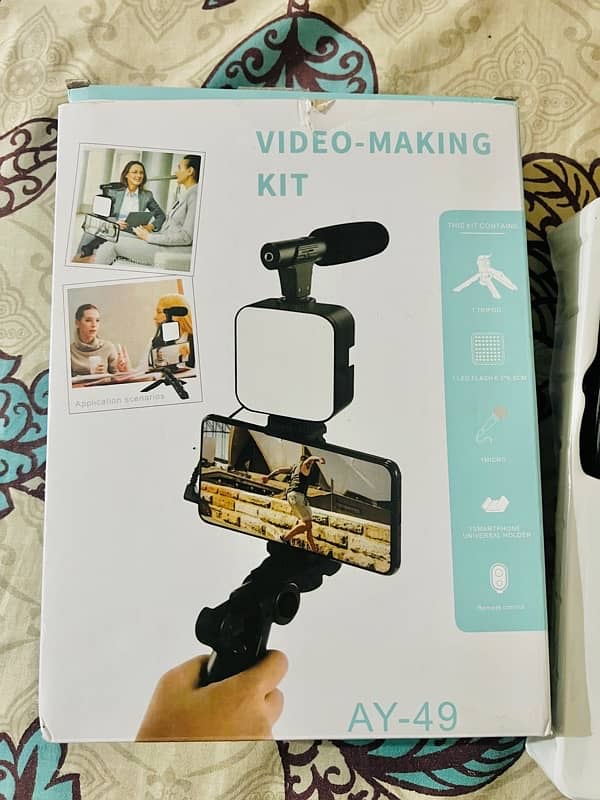 Video Making Kit Vlogging Tripod 1