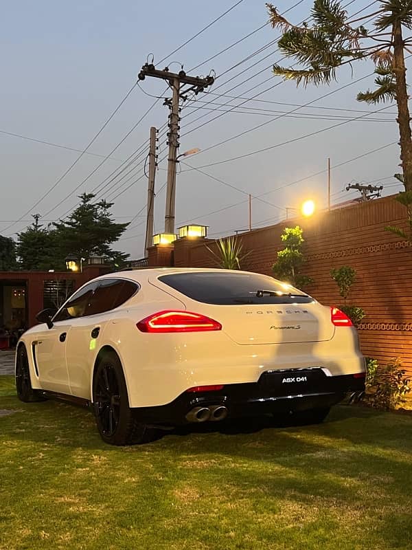 Porsche Panamera 2014 14