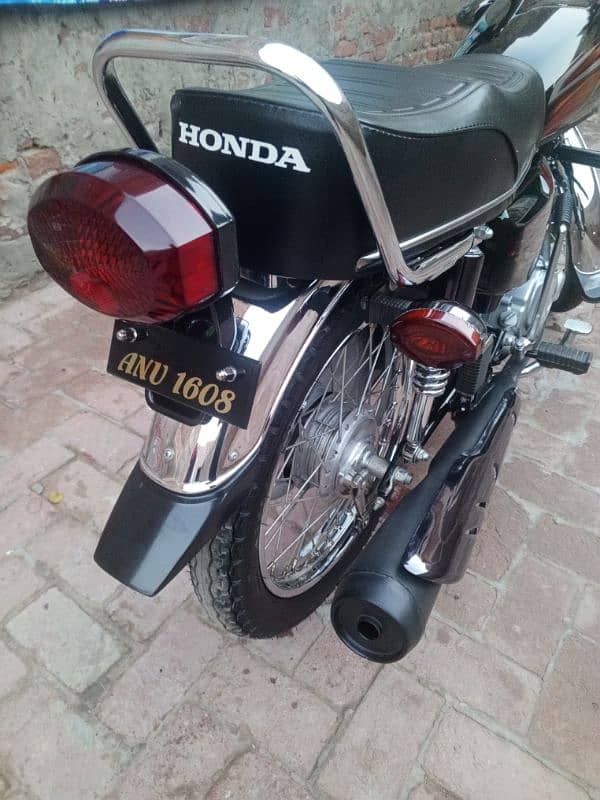 Honda 125 for sale 7