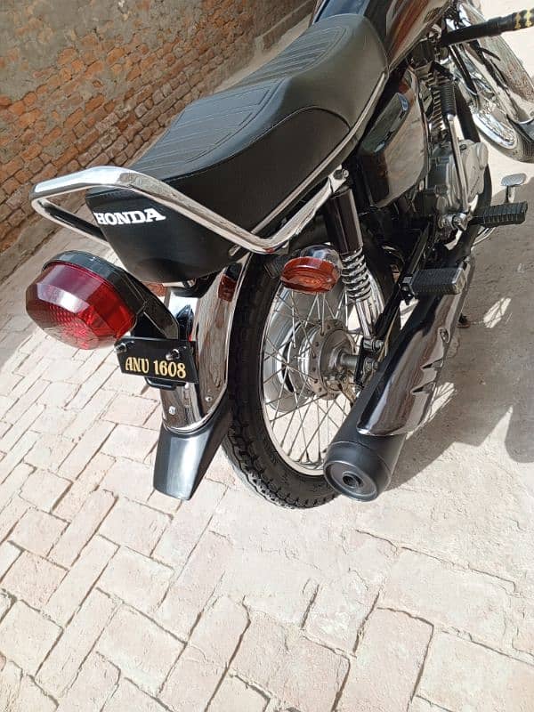 Honda 125 for sale 10