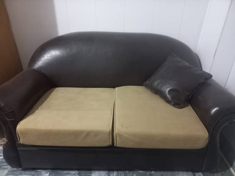 SOFA set for sale 0