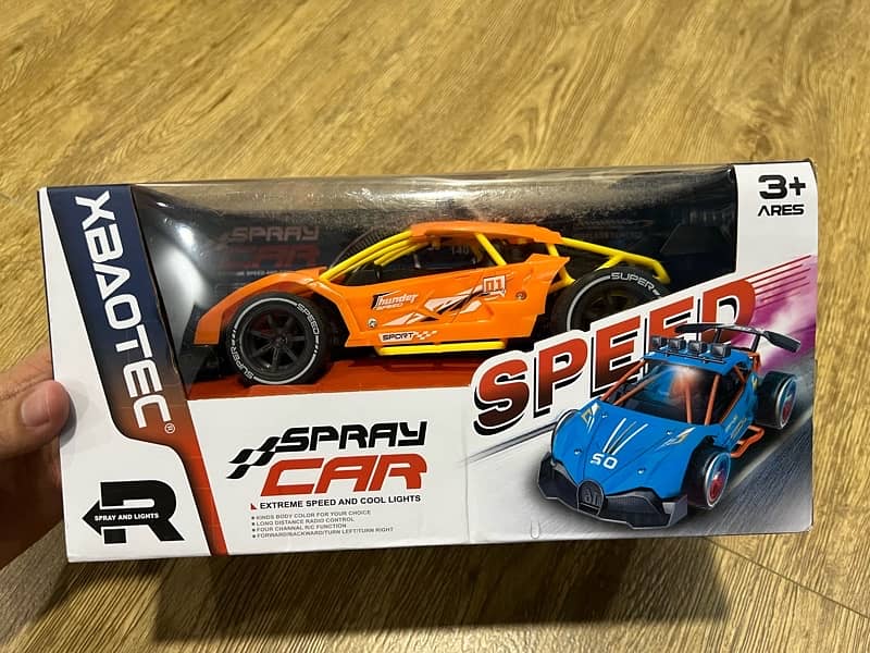 Spray Function Drifting High Speed Racing Remote Control Car Toy 7