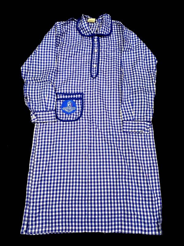 school uniform (Kinnaird academy) 0