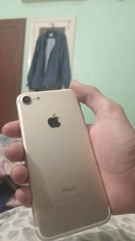 iPhone 7 Pta approved 32 gb 0