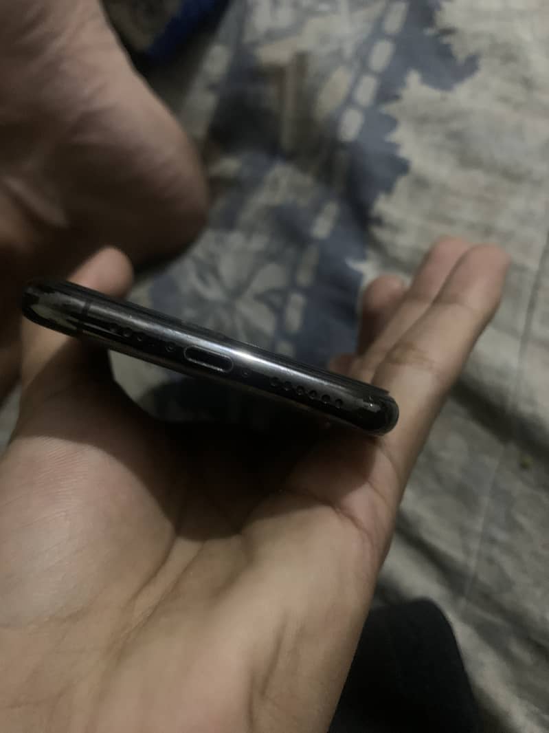 Iphone xs for sale 3