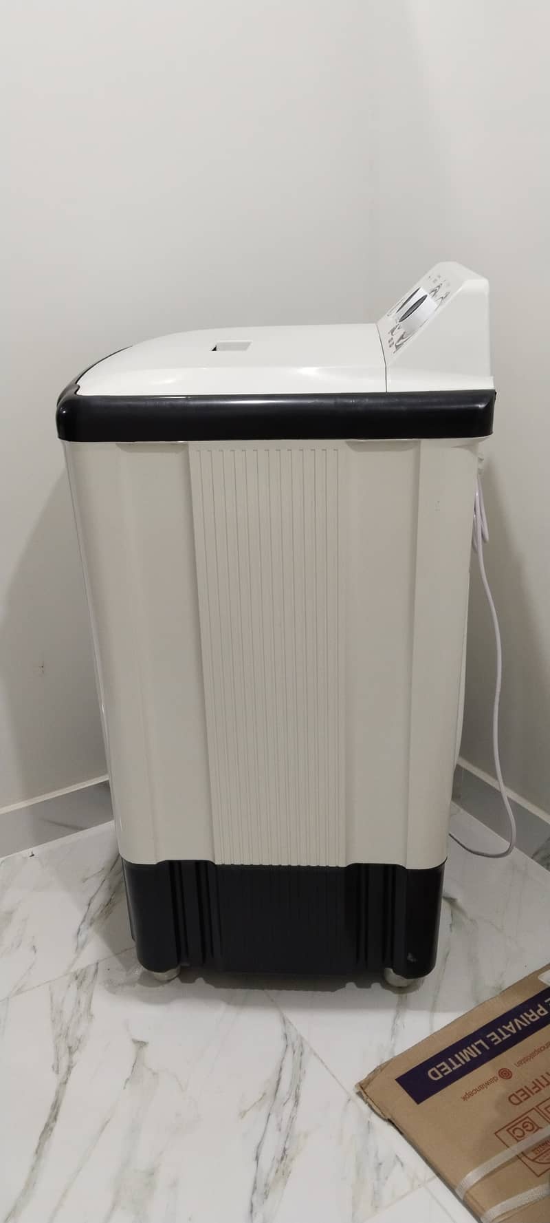 Brand new 8 kg washing machine heavy duty 0