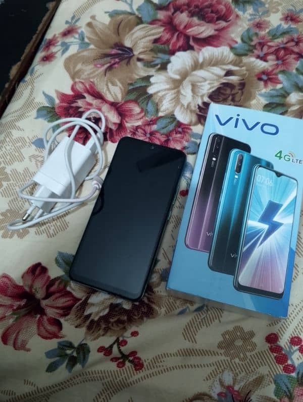 vivo y17 1