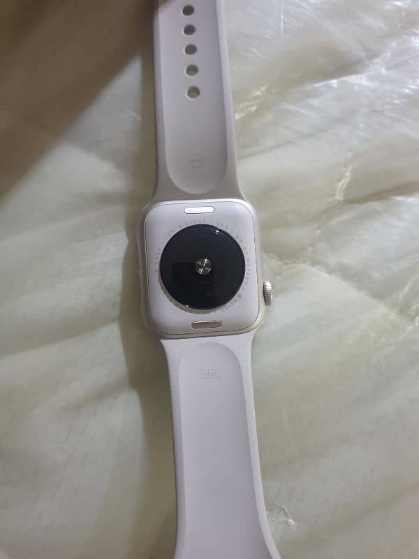 apple watch se starlight 2gen 40 mm 3