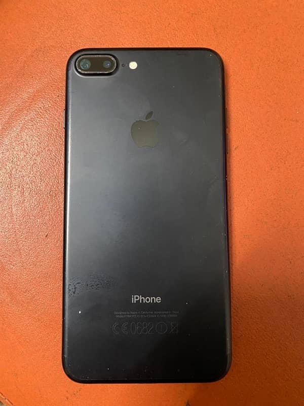 iPhone 7+ 128 gb battery health 90% face lock ok finger  print ok hy 1