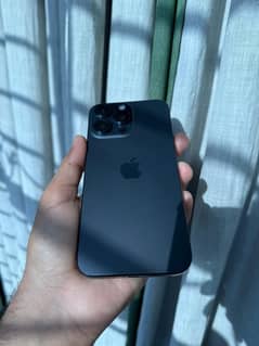 iPhone 15pro max non pta  256gb with box and cable