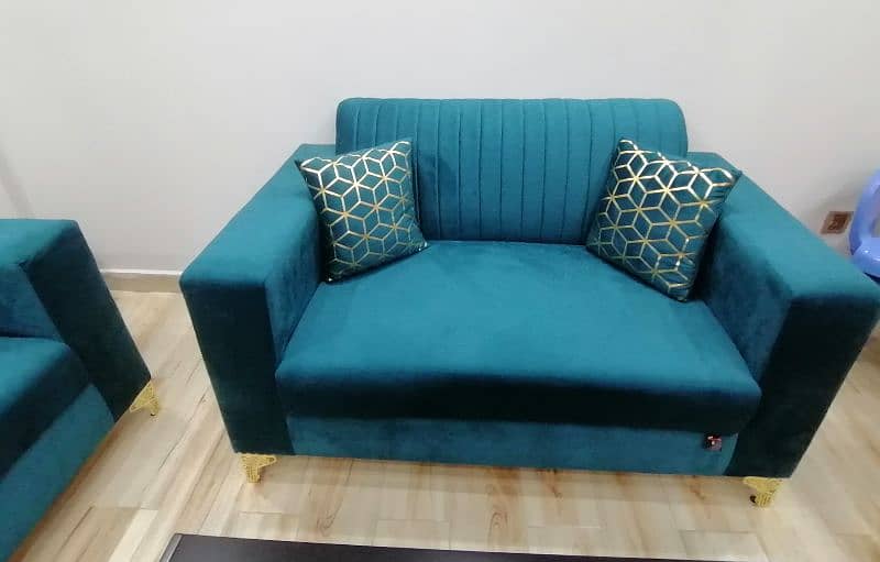 Sofa 6 seater for SALE 6