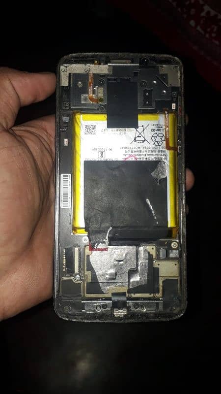 Motorola Z3 mobile panel issue non PTA for sale 5