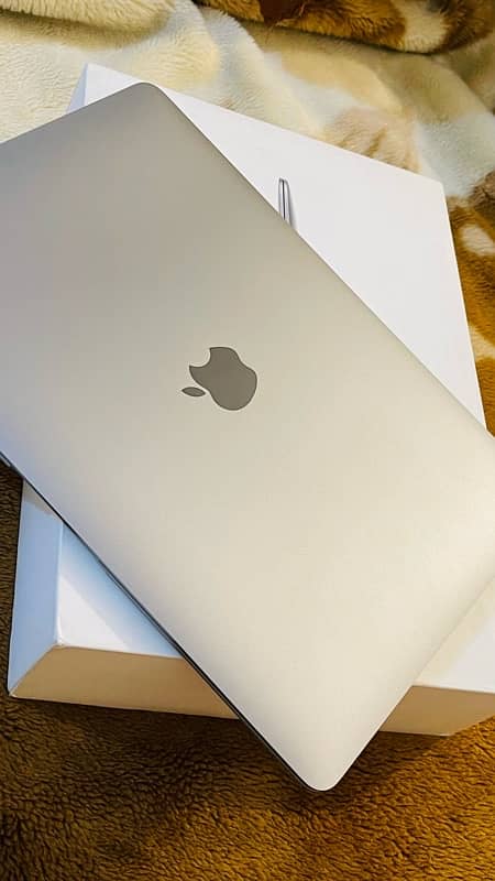 MacBook m1 512gb 0