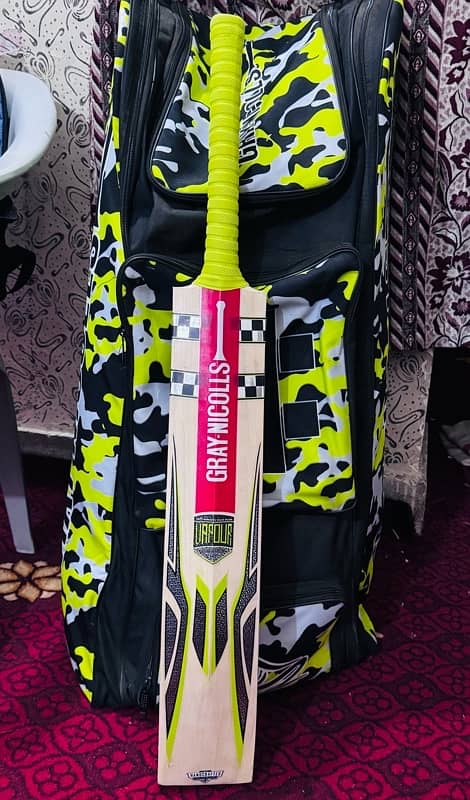 Gray nicolls 1