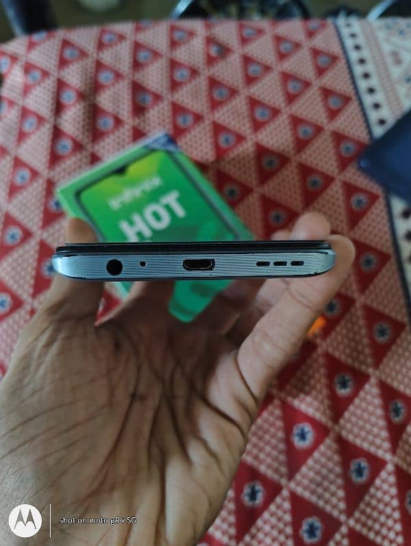 Infinix Hot10s 6gb 128gb With Box 2