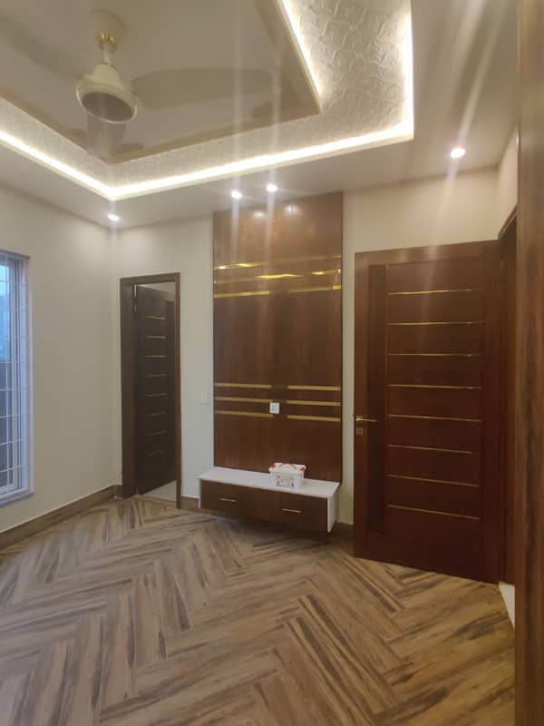 5 Marla brand new house for rent available in DHA Rahbar 11 sector 2 defence Road Lahore 7