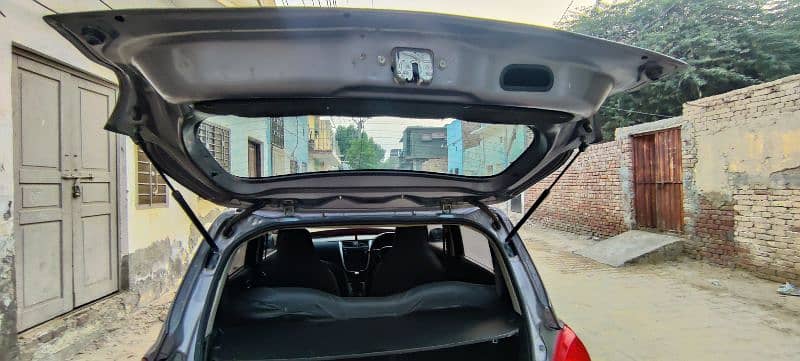 Suzuki Cultus VXL 2018.0tree00seven80four48zero 4